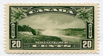 Canada #225 Mint Never Hinged