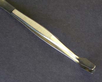 Showgard Stamp Tongs, Round Tip 4-5/8"