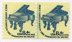 U.S. #1615C 8.4c Piano Line Pair MNH