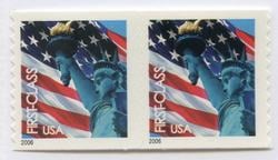 U.S. #3969 (39c) Liberty & Flag Coil Pair MNH