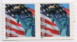 U.S. #3970 (39c) Liberty & Flag Coil Pair MNH